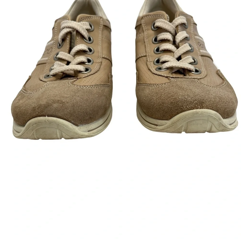Ecco Mobile II Womens Beige Leather Lace Up Perforated Sneakers Shoes